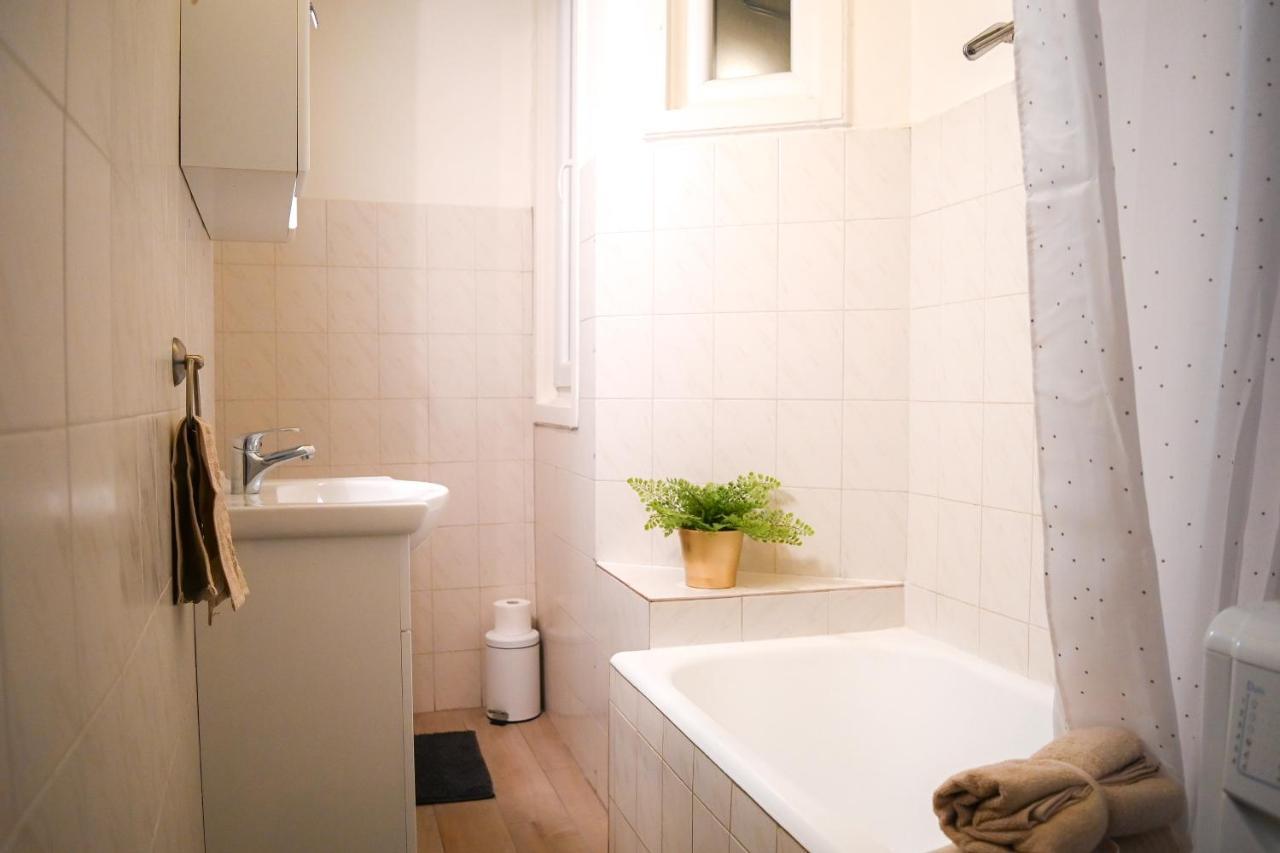 Your Home In Budapest: Cozy, Central & Silent 外观 照片